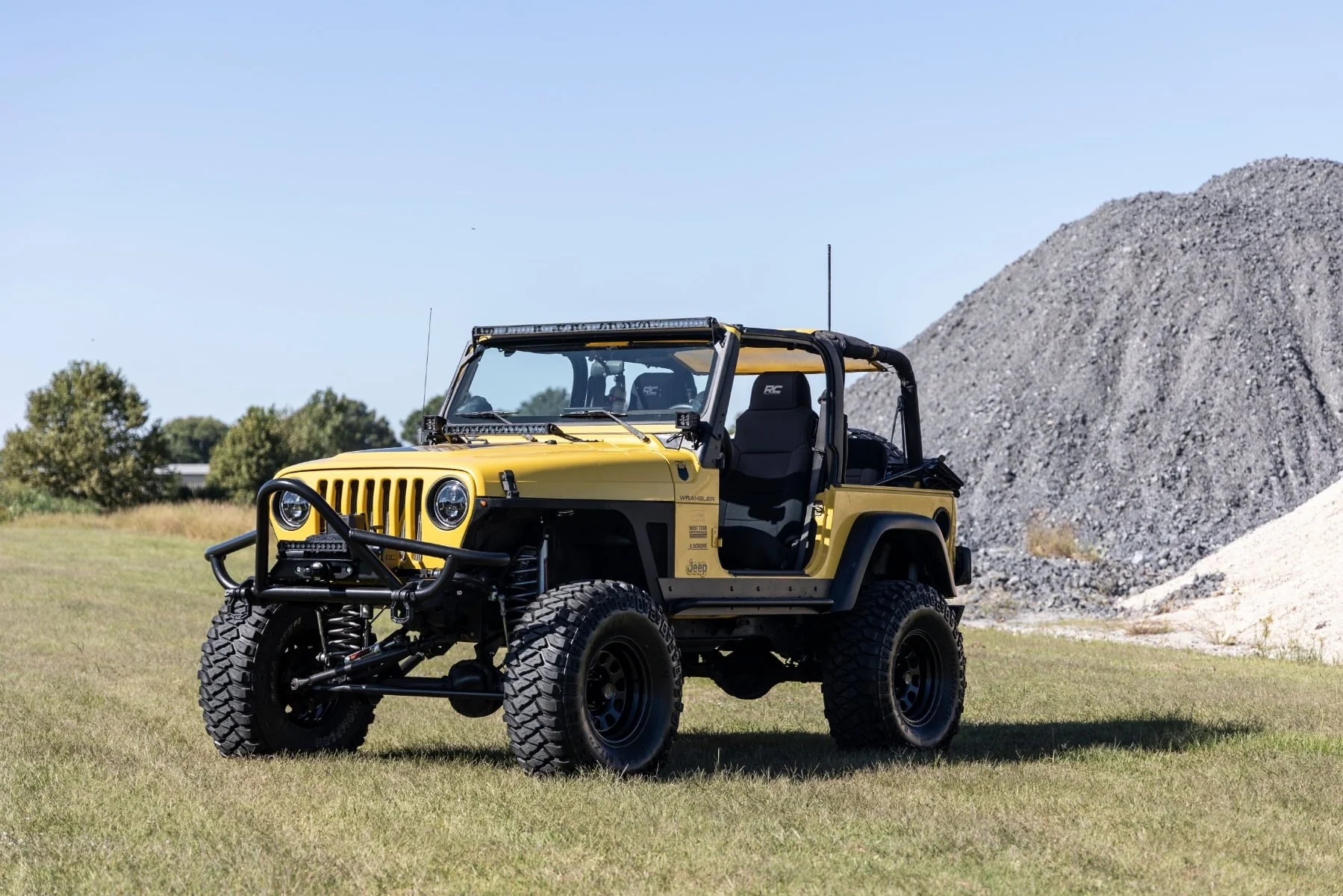 Rough Country Black Steel Wheel | 15x8 | 5x4.5 | -19mm  - RC158545