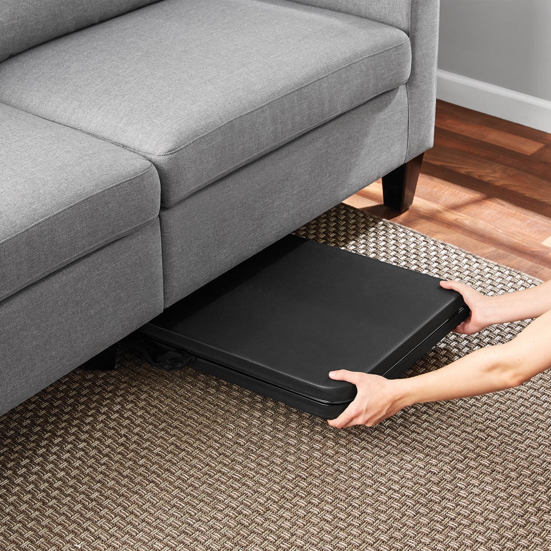 Mainstays 5 Piece Resin Card Folding Table and Four Folding Chairs Set, Black