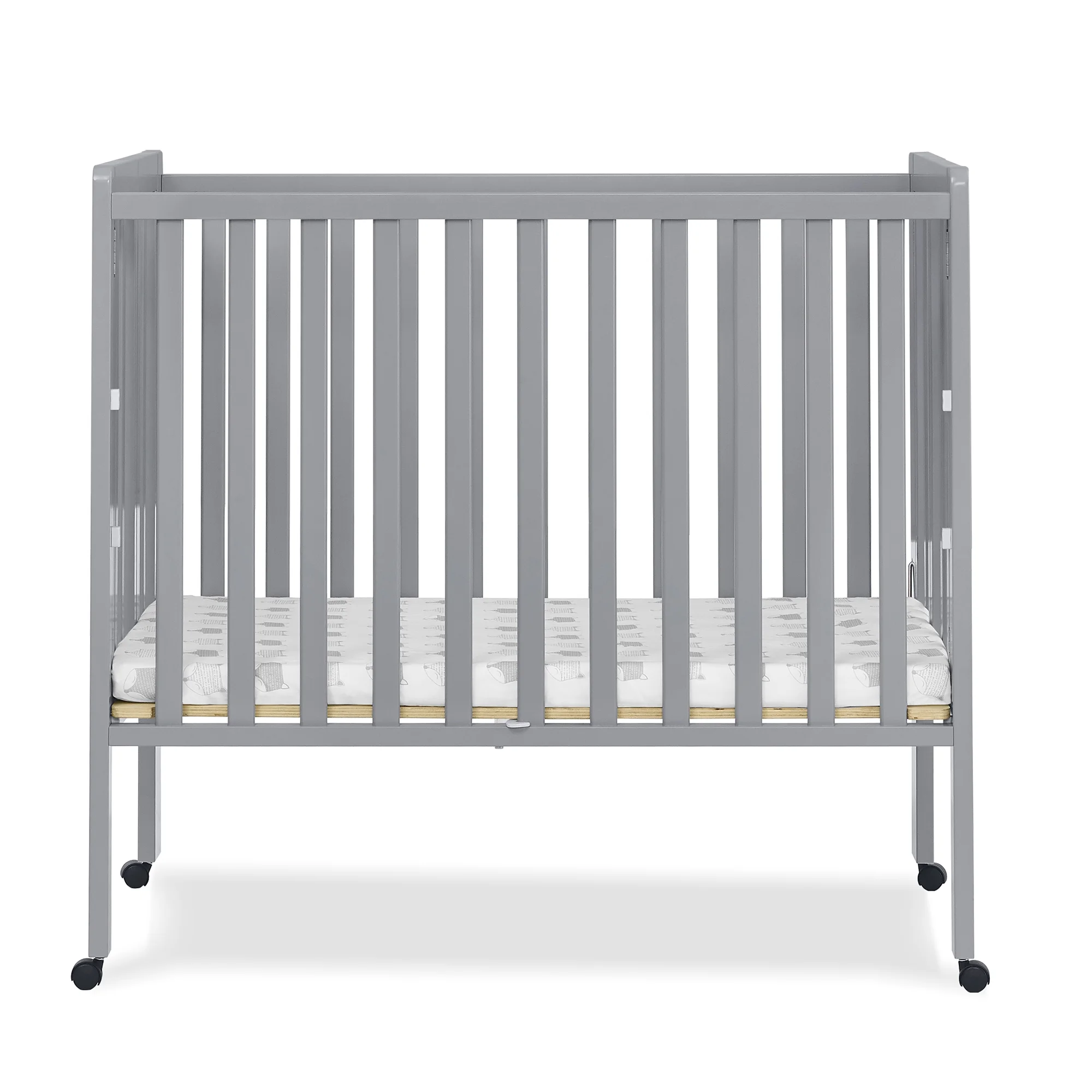 Delta Children Lee Portable Folding Mini Crib with 1.5-Inch Mattress - Greenguard Gold Certified, Bianca White