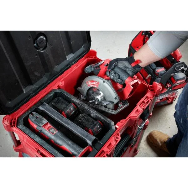 Milwaukee 48-22-8425 100-Pound Capacity Polymer Packout Large Tool Box