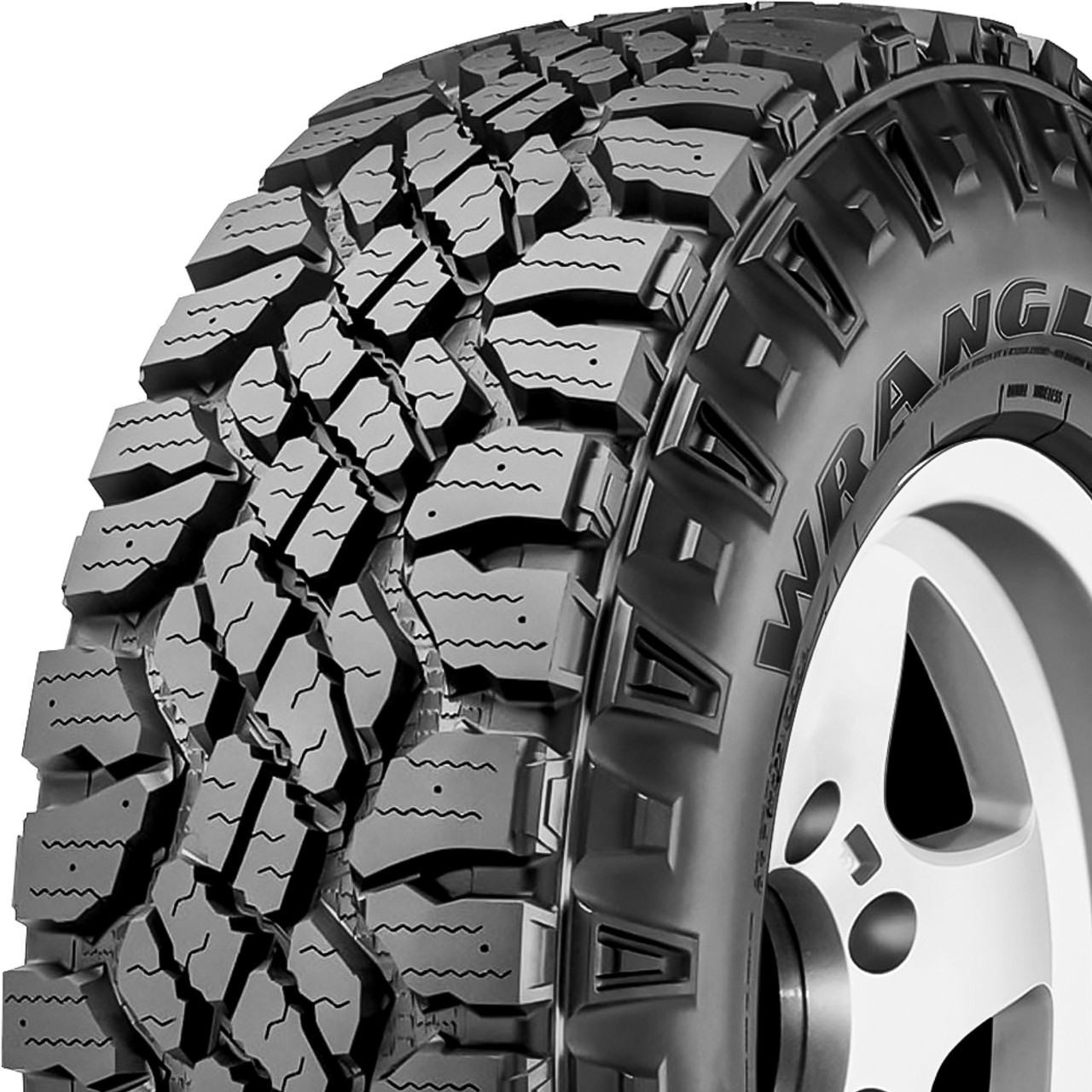 Goodyear Wrangler DuraTrac Rugged Terrain LT275/70R18 121/118R D Light Truck Tire